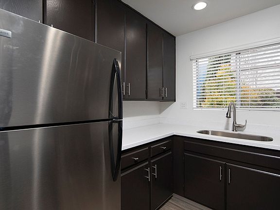 5th image of 3172 Adams Ave Unit C