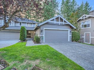 3633 255th Ln SE APT 32, Sammamish, WA 98029
