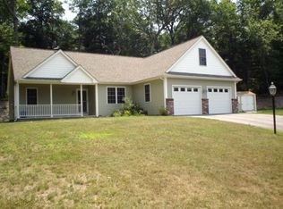 131 Laurel Dr, Killingly, CT 06241
