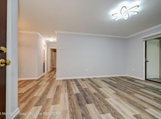 99 Arrowood Rd UNIT D, Manalapan, NJ 07726