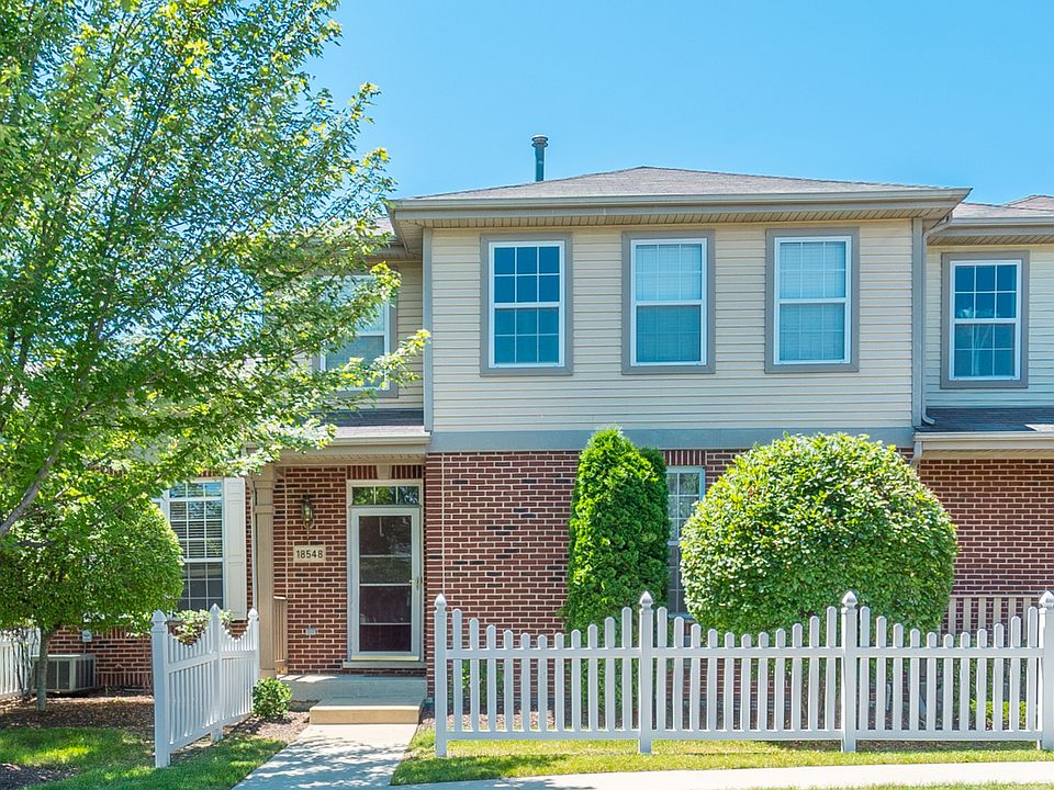 1st image of 18548 Dearborn Ct