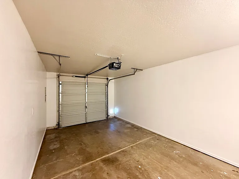 7490 E Horseshoe Ln #B — Photo 9