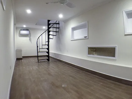 Rented by Francine Realty | media 30