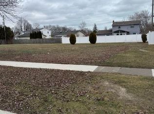 1234 John L Dr, Monroe, MI 48162