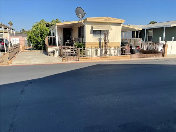 16860 Slover Ave Space 37, Fontana, CA 92337