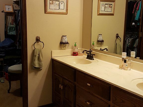 Master bath & closet.