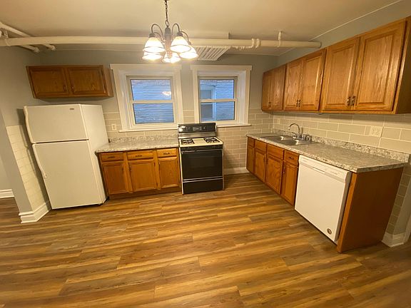 5th image of 848 N Oakley Blvd #G
