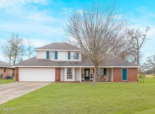223 Revere Dr, Youngsville, LA 70592