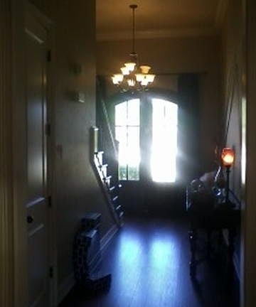 3rd image of 3129 Hamilton Court Dr