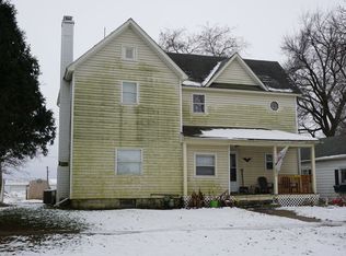 208 E Chester St, Cabery, IL 60919