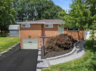 1011 Marcia Dr, Irwin, PA 15642