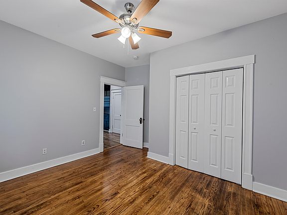 4th image of 4014 De Tonty St Floor 1