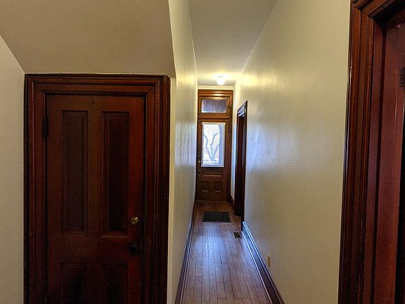 Front hallway looking toward entrance