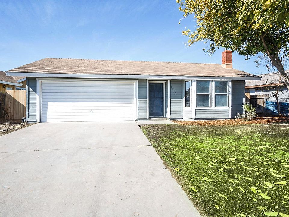 1st image of 1915 N Hall Ct