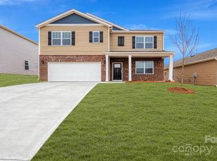 306 Woodnettle Ln, Arden, NC 28704