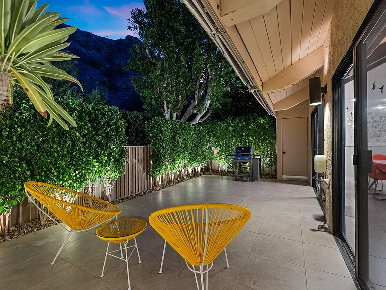 70100 Mirage Cove Dr #10 — Photo 21