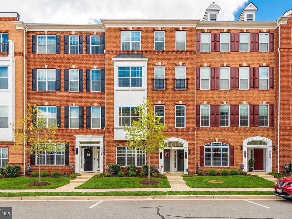 1st image of 23473 Belvoir Woods Ter