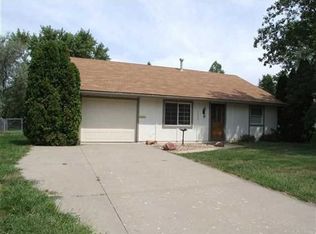 3804 SW 34th St, Topeka, KS 66614