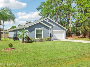 208 Abalone Rd NW, Palm Bay, FL 32907