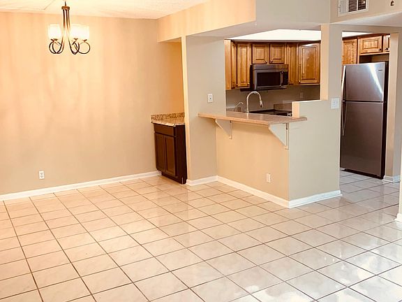 4th image of 1500 SE Royal Green Cir #N108