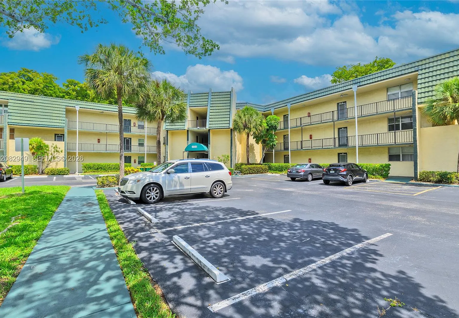 9091 Lime Bay Blvd — Photo 3