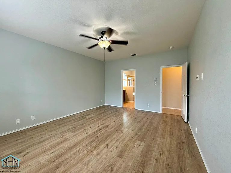 13714 Altamirano — Photo 11