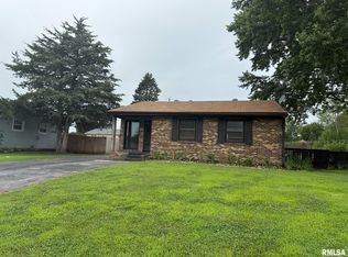204 7th St W, Andalusia, IL