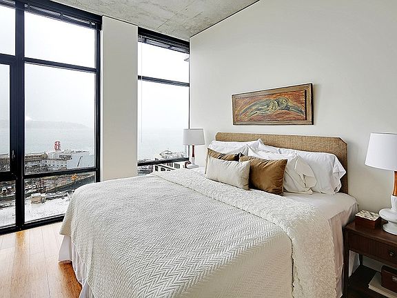 5th image of 75 Vine St Unit 507