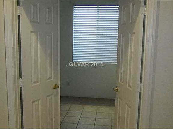 5th image of 9491 Veterans Ct