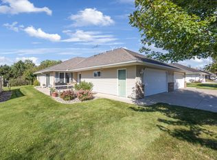 307 Circle View Dr, Dassel, MN 55325