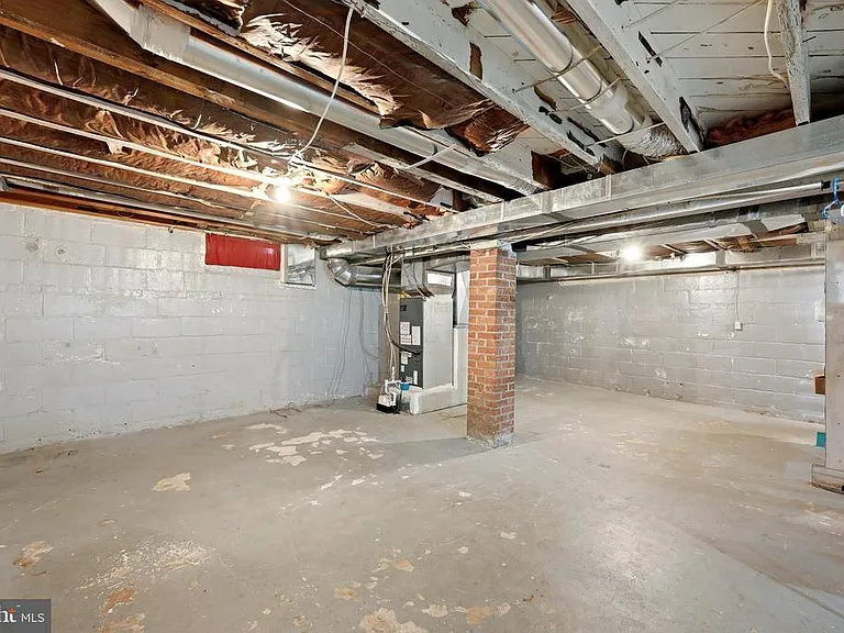407 Manassas Ave — Photo 32