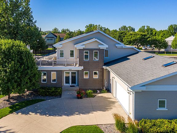 2nd image of 3597 Ivy Dr