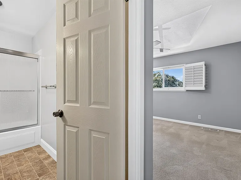 1935 Olmo Way — Photo 24