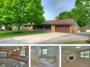 518 Colonial Dr, Dayton, OH 45434