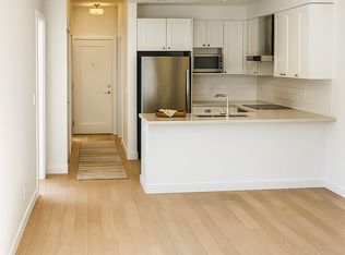 3399 Noel Dr, Burnaby, BC V3J 1J7