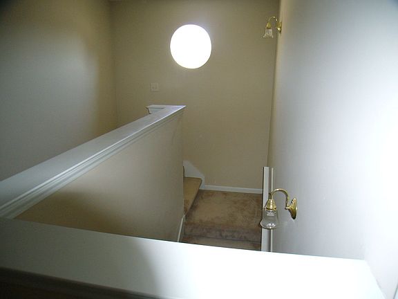 5th image of 4911 Ashcroft Dr