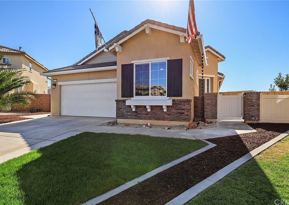 1st image of 31623 Blossom Hill Ct