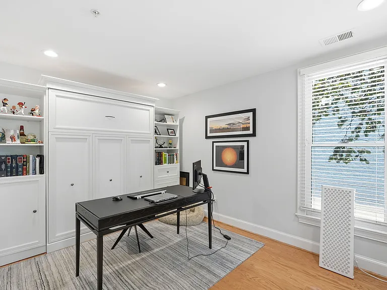 1358 S Carolina Ave SE — Photo 31