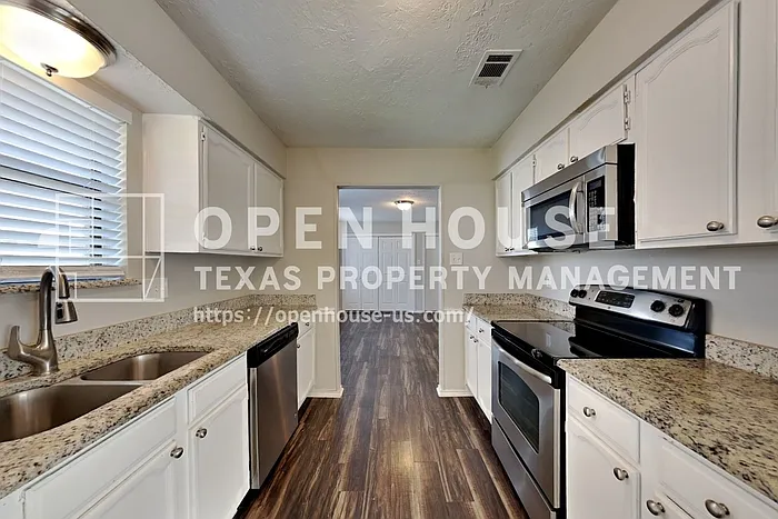 1325 Glyndon Dr — Photo 7