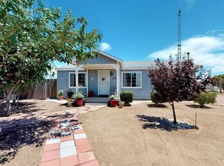 6323 Adkins Rd, Oak Hills, CA 92344
