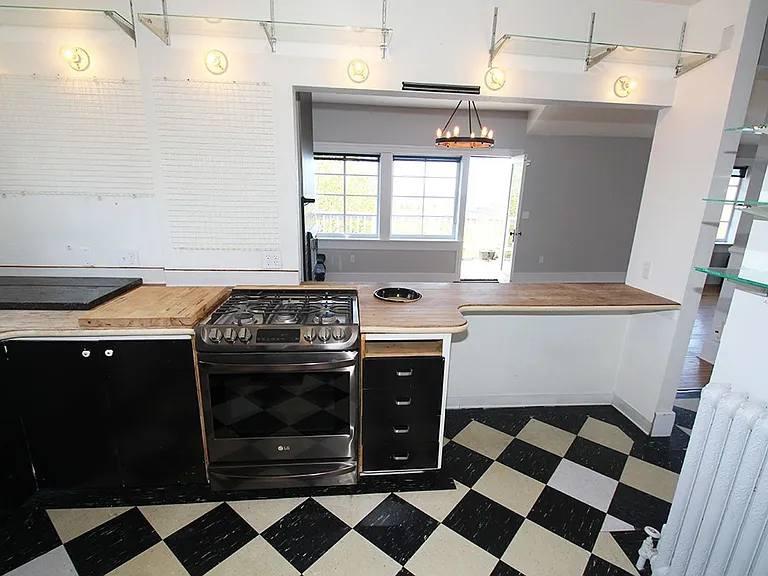 1745 12th Ave S #4 — Photo 13