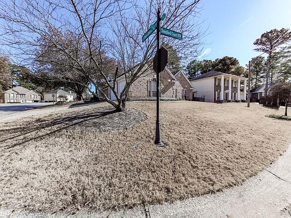 3rd image of 71 Songbird Ct NW
