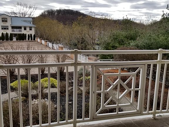 View from south-facing main balcony looking towards Tallman Mountain State park.