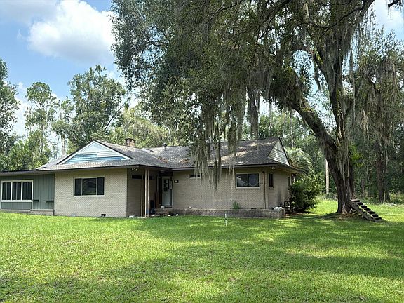 2nd image of 116 Ridge Rd
