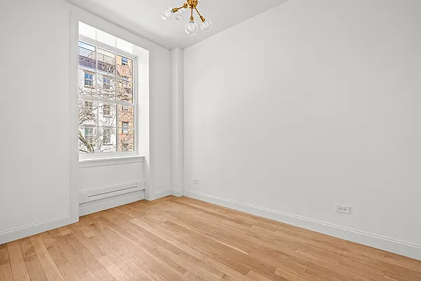 Sold by Compass | media 9