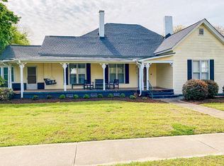 236 S Main St, Due West, SC 29639