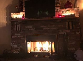 23881 Lakeview Dr, Crestline, CA 92325