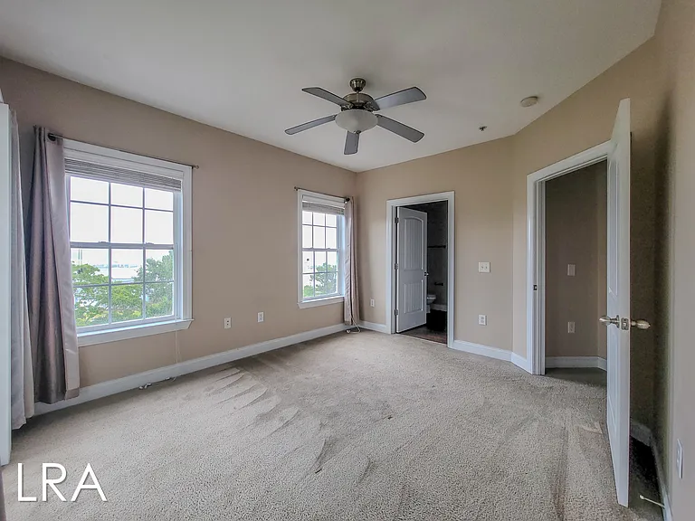 300 Gateway Dr #346 — Photo 21