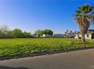 1205 Lake View Dr, Mission, TX 78572