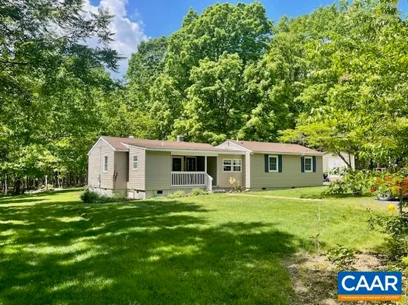 53 Smith Ln, Bremo Bluff, VA 23022